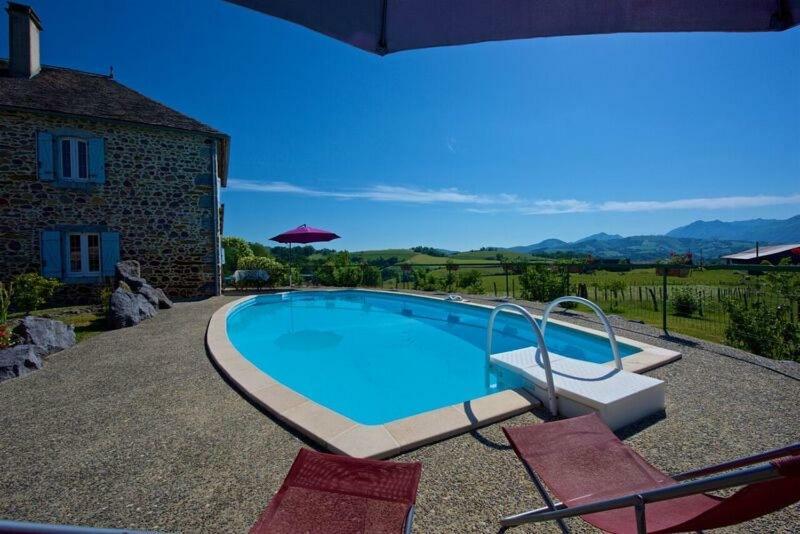 Mountain Vacances - Maison Rachou Lanne-en-Baretous Exterior photo